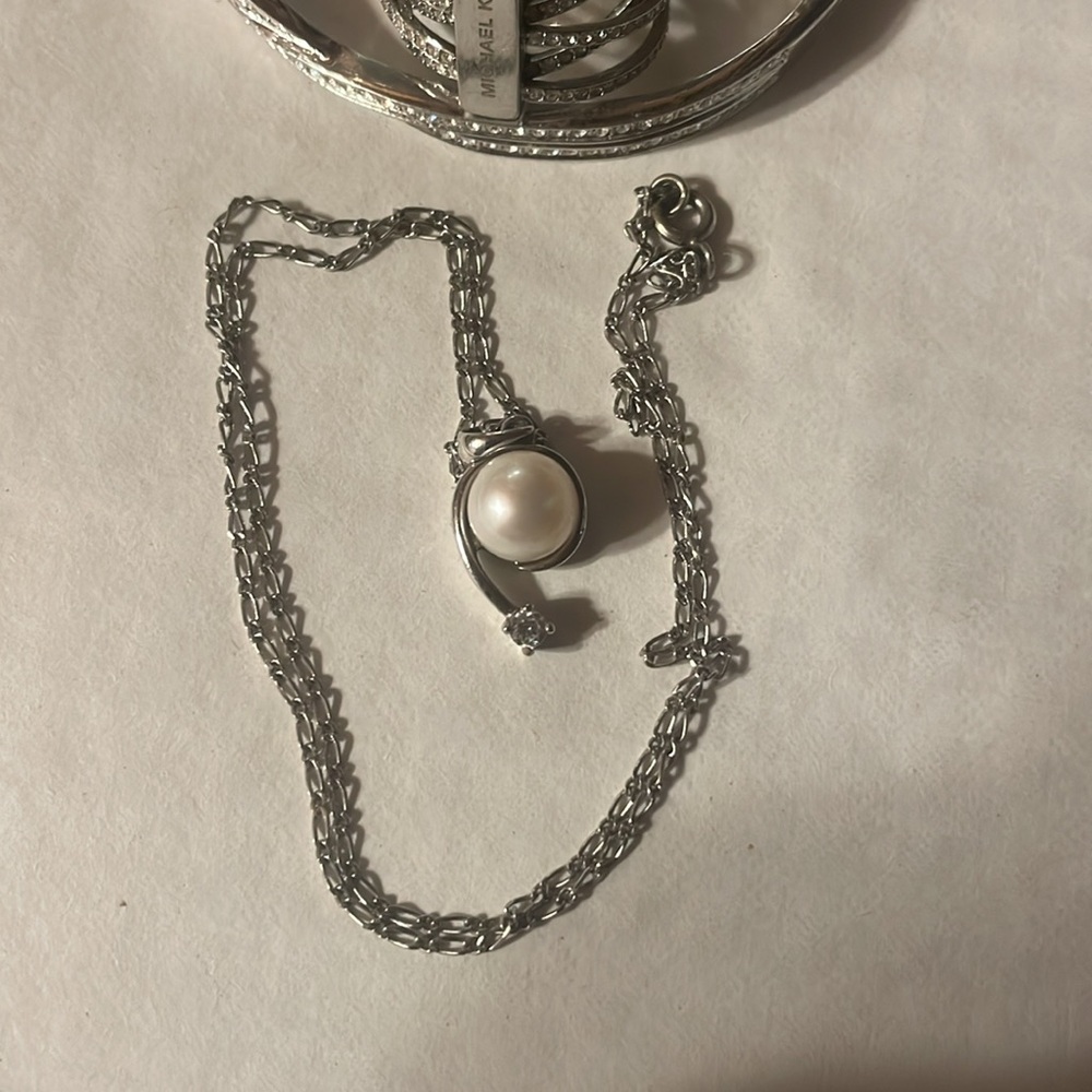 Michael Kors ring sz8 + fashion jewelry bracelet & necklace - Picture 11 of 11